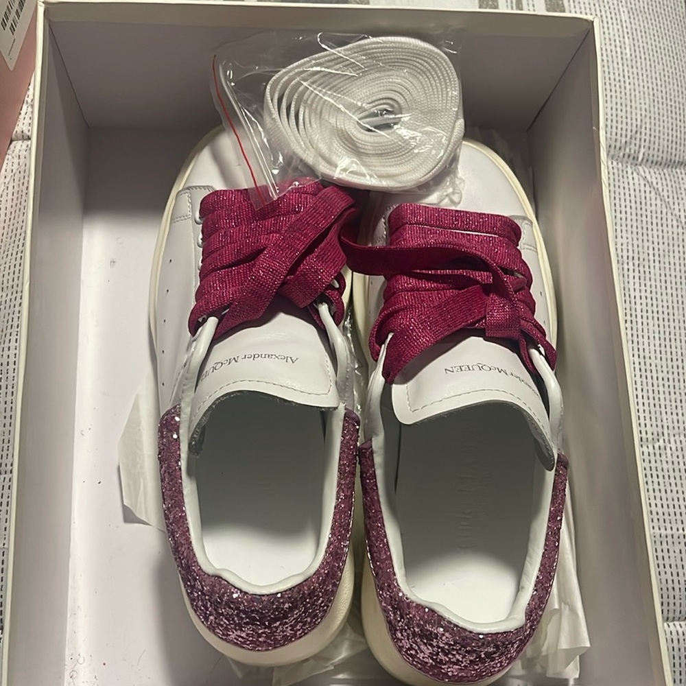 Authentic Alexander McQueen sneakers size 36. Worn once. Pink glitter & White.
